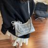 Fashionable Versatile Crossbody Bag with Shoulder Strap, Soft Texture, Suitable for Daily Commuting, Adjustable Strap Design