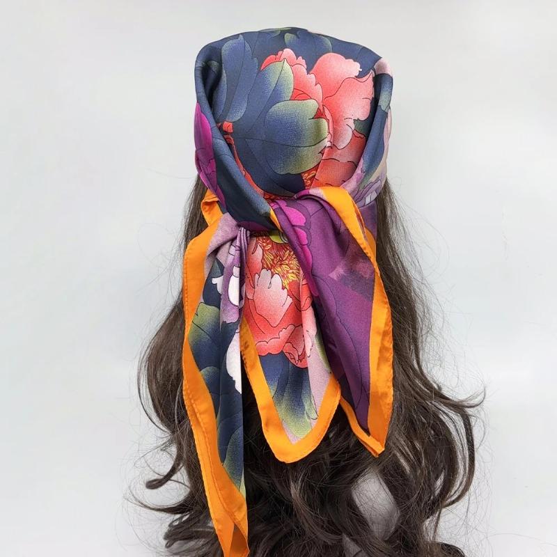 Horse Print Female Silk Neck Scarf Square Hair Scarves Foulard Head Band Shawls Wraps Neckerchief Bandana Women