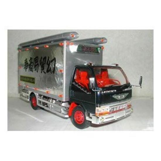 Aoshima Bunka Kyozai 2t Decotora Phantom Refrigerated Truck Co., Ltd. 1/32 No.01