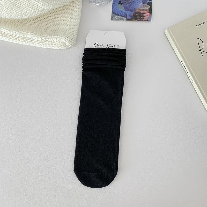 Stacks Of Socks And Socks, Solid Color Thin Mid-Season Socks, Loafers, Basic Models With Versatile And Simple