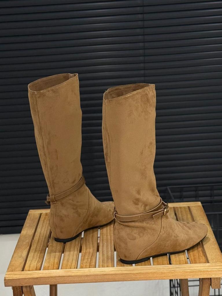 Retro Western Cowboy Boots Women's 2025 New Internet Celebrity Belt Buckle Boots Height-increasing and Thin Suede Boots