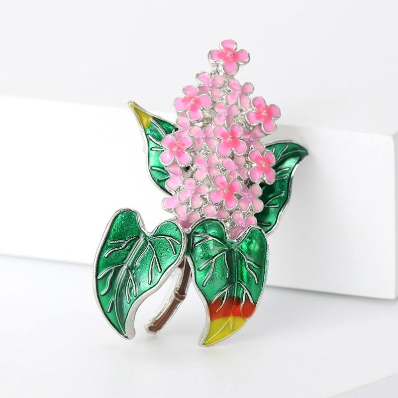 Elegante Hortensienblüten-Brosche mit künstlerischem Design, gefertigt aus robuster Legierung und Emaille zur Modeaufwertung