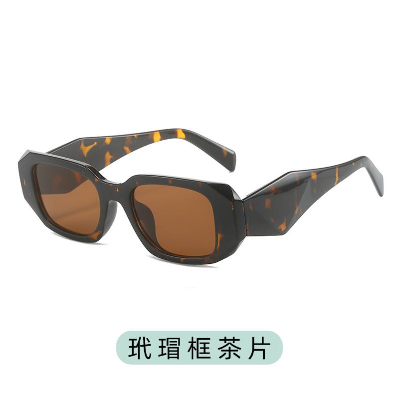 Vintage Black Square Sunglasses Woman Luxury Brand Small Rectangle Sun Glasses Female Gradient Clear Mirror UV400