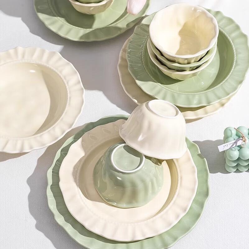 Floral Underglaze Ceramic Dinnerware Set