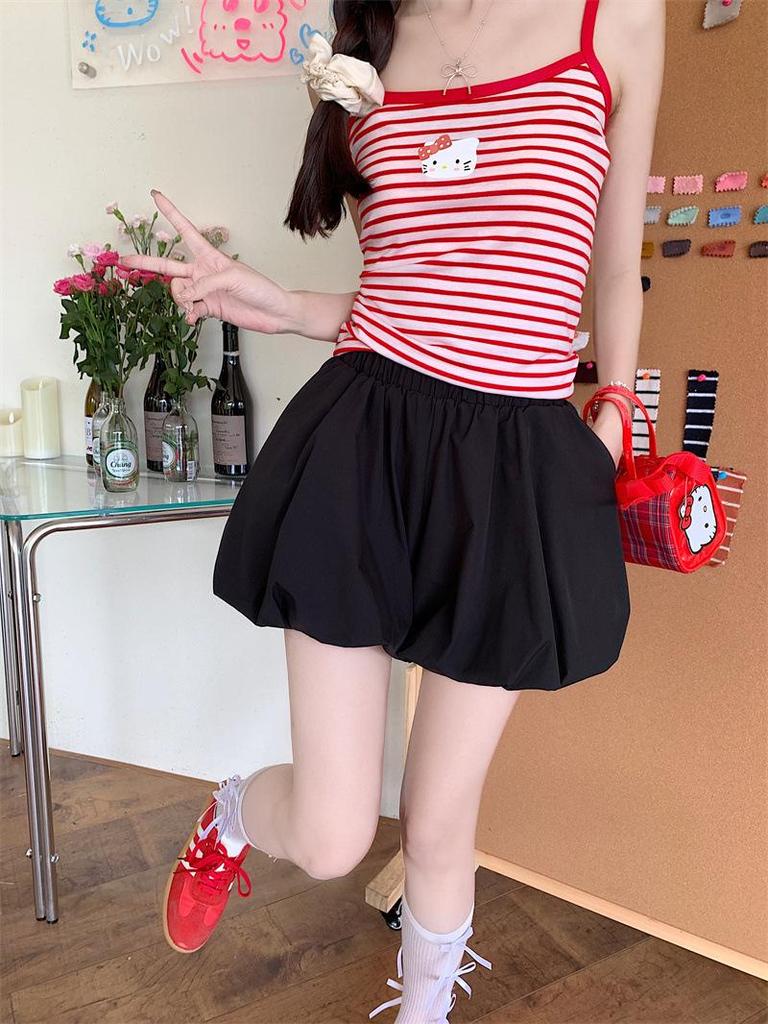 Women's Summer Wide-Leg Lantern Shorts - Sweet Japanese Style, Lightweight and Loose in White and Black.