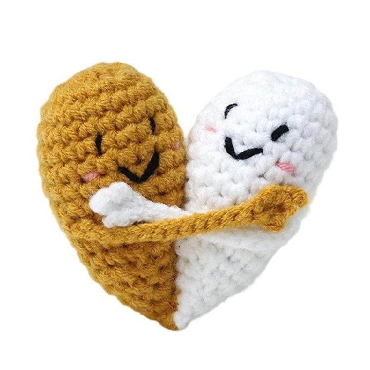 Weiche Wollige Warme Herz Skulptur Handgefertigt Kreatives Häkeln Stricken Umarmung der Liebe Dekorationen für Wohnzimmer Schlafzimmer Arbeitsbereich brown