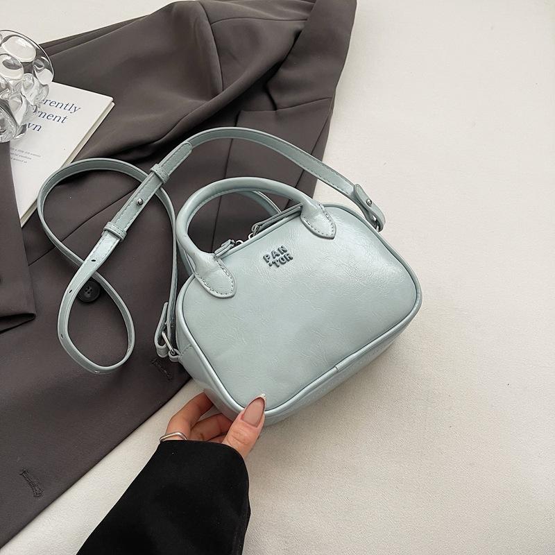 

Премиальная женская сумочка 2025 новая модная стильная сумка через плечо универсальная сумка-мессенджер маленькая квадратная сумка