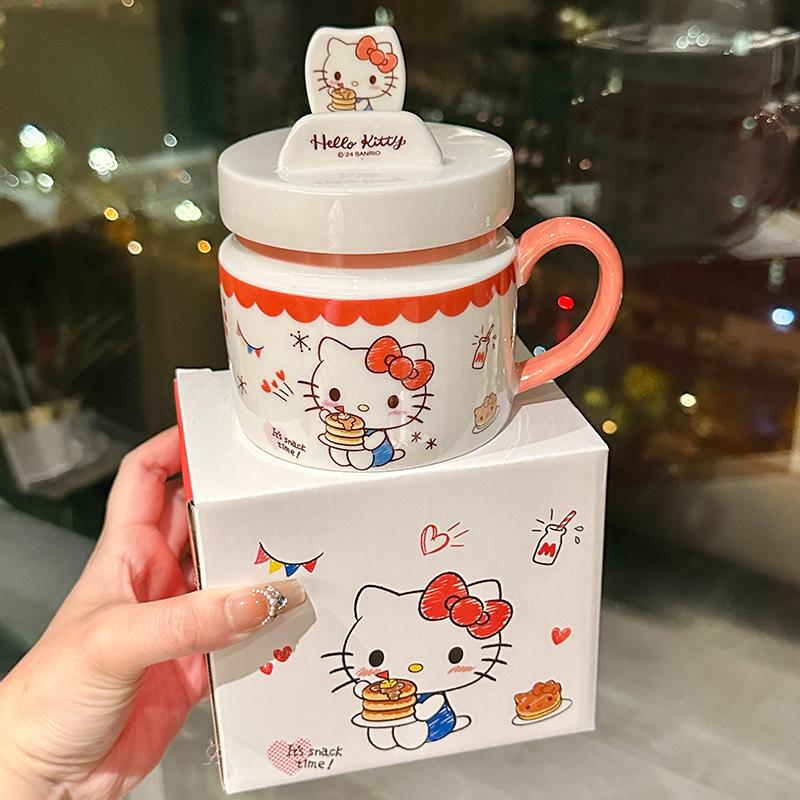 

Ceramic Mug with Lid for Mobile Phone Holder with Cartoon IP Big-eared Dog Office Coffee Mug As Souvenir 400ml