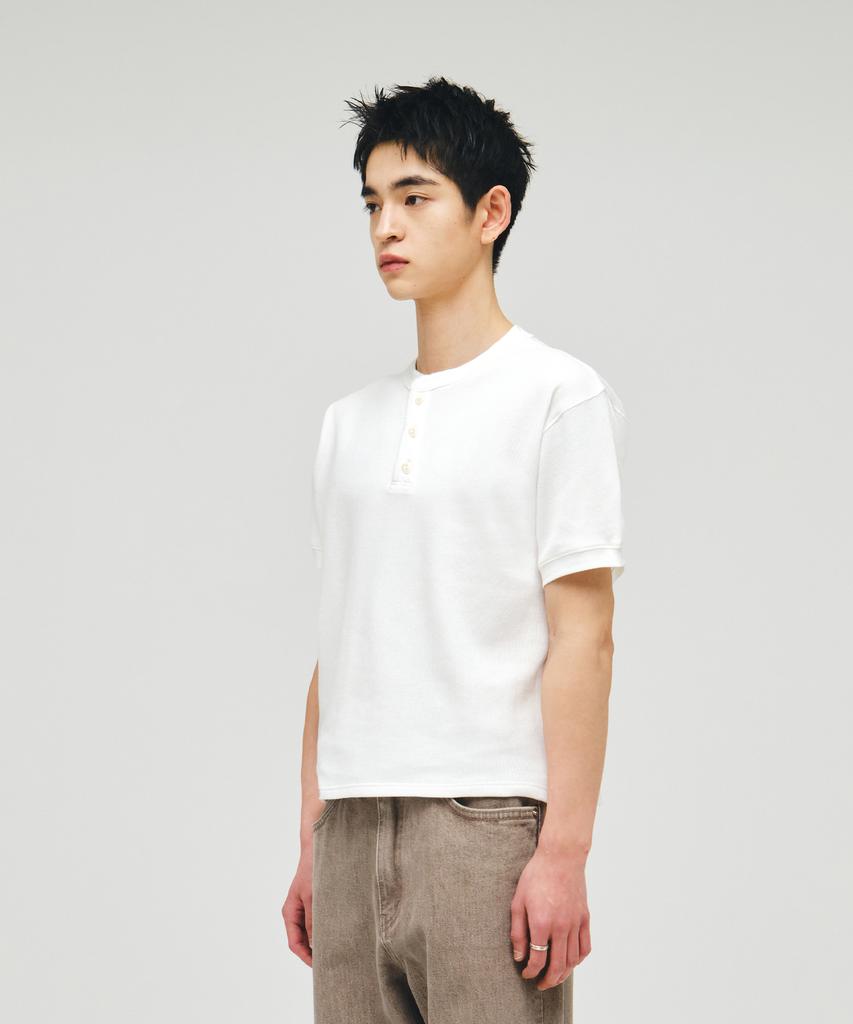 ECORR Waffle Henley Neck Crop Short Sleeve T-Shirt_Ivory
