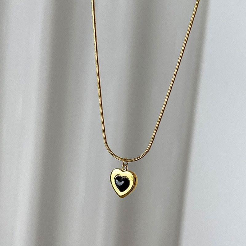 European and American Luxury Stainless Steel Enamel Heart Pendant Necklace Earrings Fashion Jewelry For Womens Set Accessory