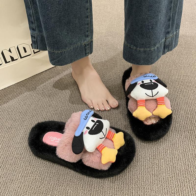 Niedliche Cartoon-Puppe Mädchen Hausschuhe Baumwollhausschuhe Herbst und Winter Nische Indoor Zuhause Rutschfest Warm Flauschige Hausschuhe