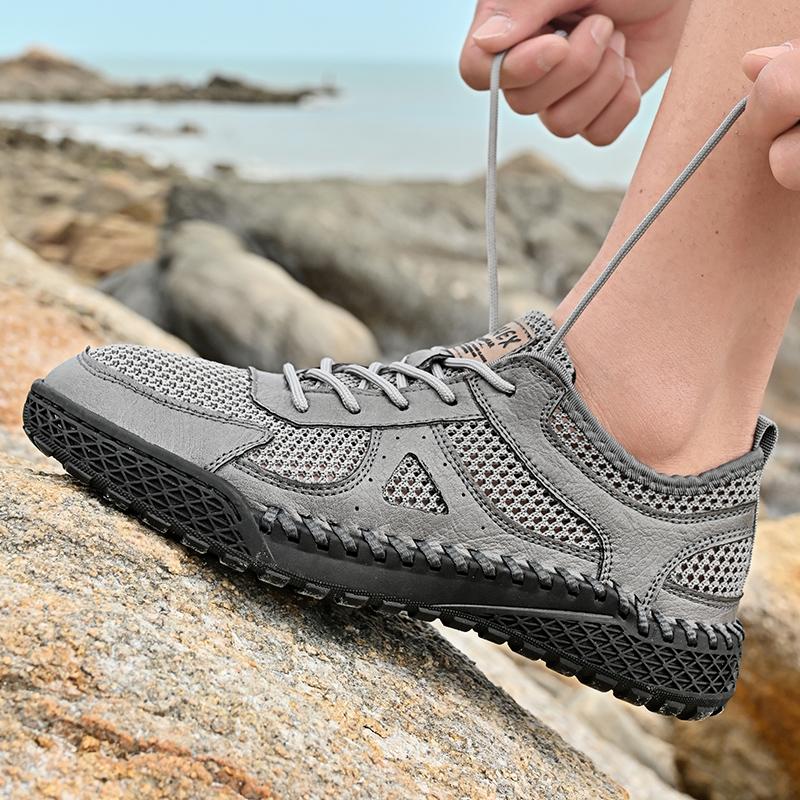Fashion OUTDOOR Large Size Men's Shoes Casual Mesh Summer Sneakers Breathable Lightweight  Men Walking Sneaker Comfortable 38-46