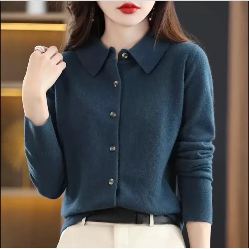 Autumn And Winter New Women's Cardigan Exquisite Long Sleeved Sweater Large Knitted Lapel Collar Sweater Purple