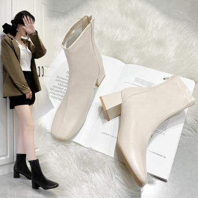 Κοντές μπότες μεγάλου μεγέθους, χοντρό τακούνι, τετράγωνο δάχτυλο, κοντό σωλήνα, βρετανικό στυλ, μοντέρνες μπότες Martin για γυναίκες