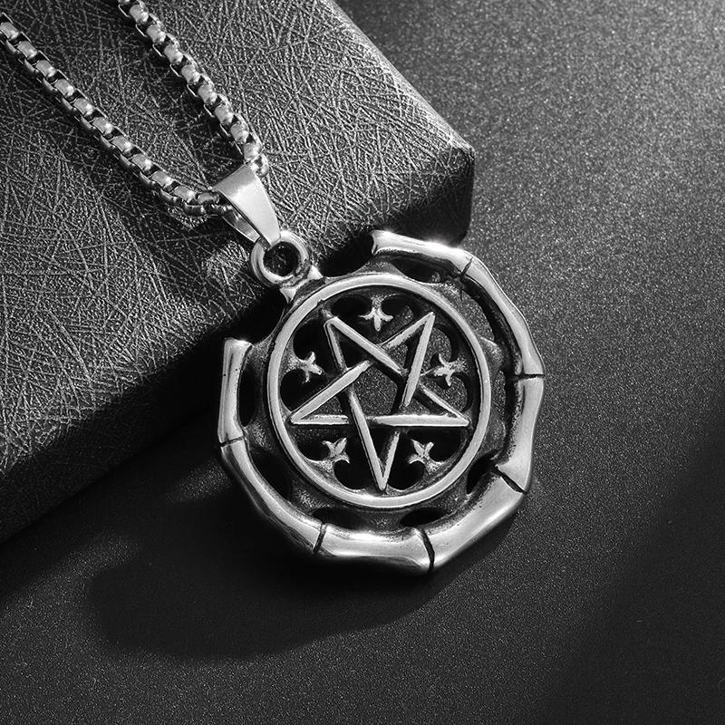

Vintage Celtic Knot Pentagram Lucky Pendant Necklace for Men Women Witch Charm Irish Witchcraft Knot Jewelry Gift