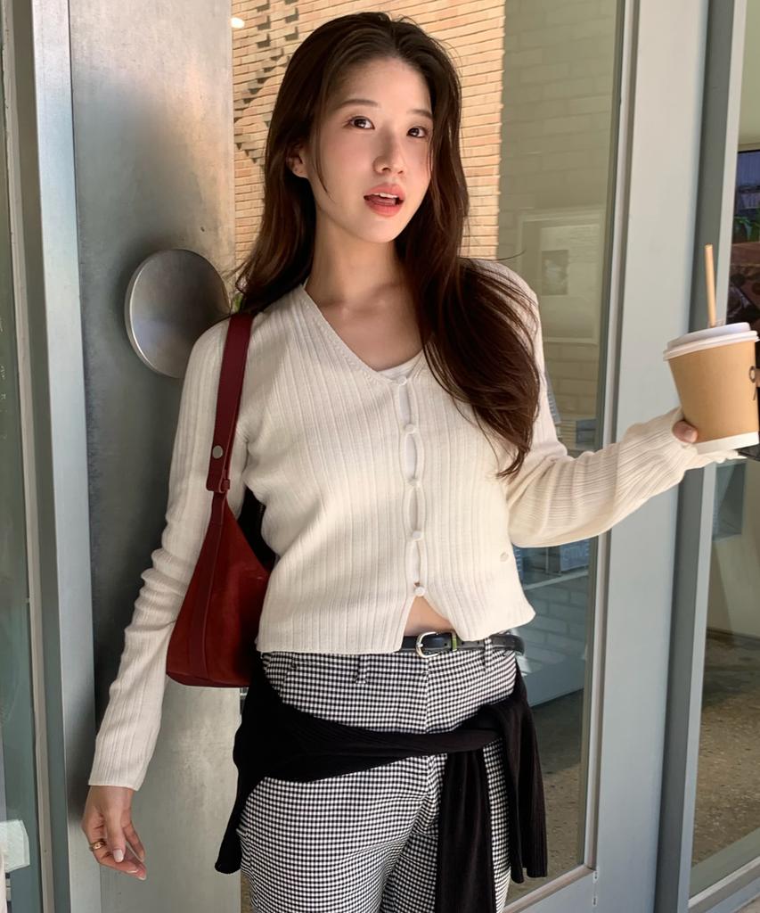 Costumeoclock Woman [Italy] Slim V-Neck Ribbed Cardigan 10 Color Cowcd003