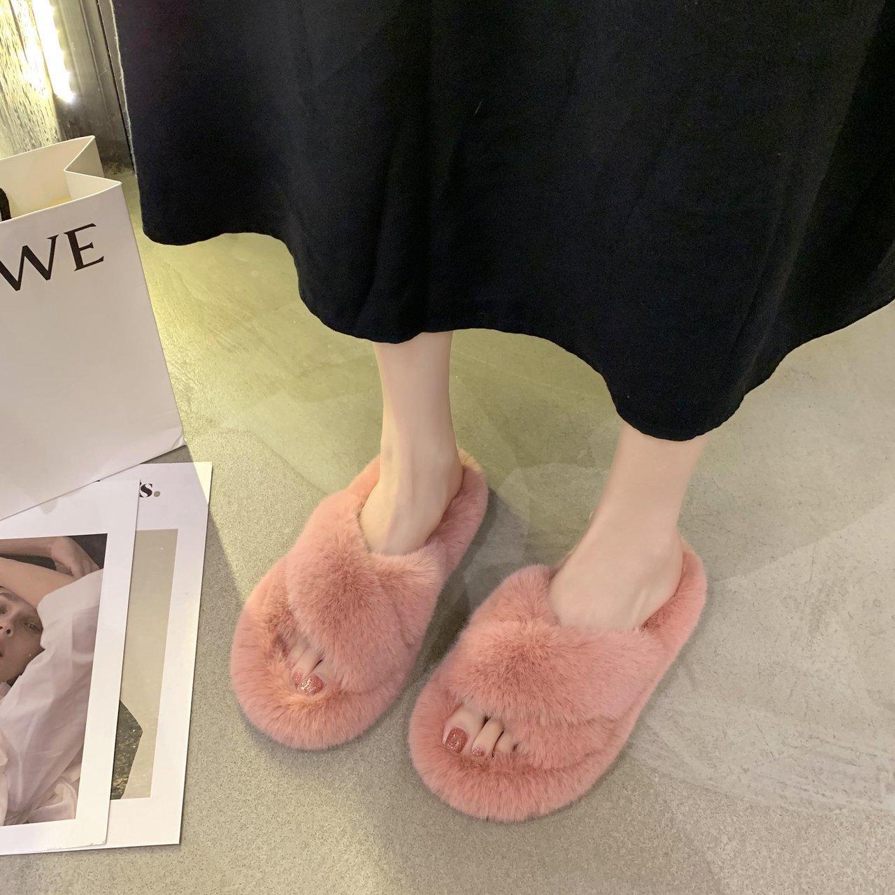 

Тапочки Mao Mao женская уличная обувь 2025 новая универсальная корейская версия ins трендовая обувь осень и зима ленивые домашние хлопковые тапочки 40 розовый