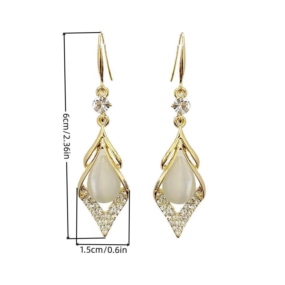 2024 Trendy Green Cat's Eye and Diamond Rhombus Earrings for Women - High-End Luxury Design
