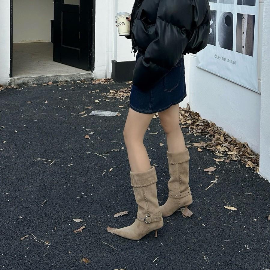 2025 autumn and winter new small pointed suede two wear thin fashion knight belt buckle women's boots