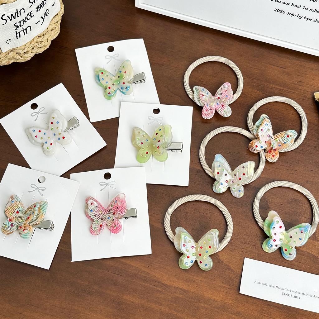 Hair Elegant Butterfly Clamps In Assorted Colors With A Glamorous Touch For Women