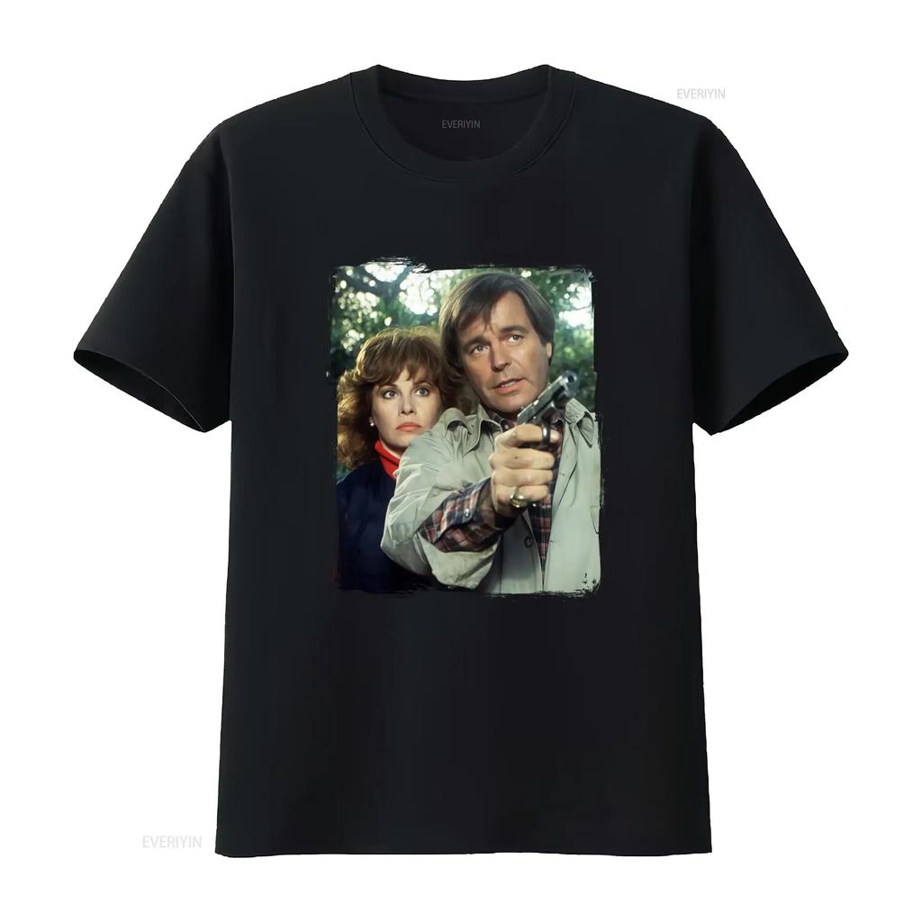 Hart To Jonathan Jennifer Tv Series Retro Style T Shirt Vintage Washed Comfortable Stylish Slightly Unisex Soft Streetwear