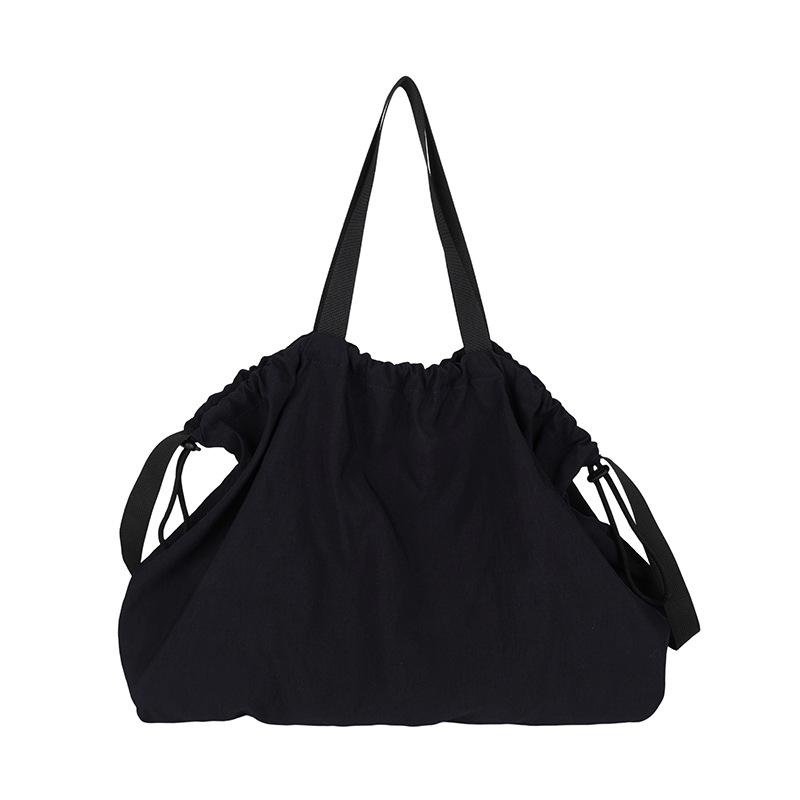 School bag Japanese large-capacity shoulder bag fashionable and lightweight tote bag drawstring lazy wind pleated messenger bag simple casual bag