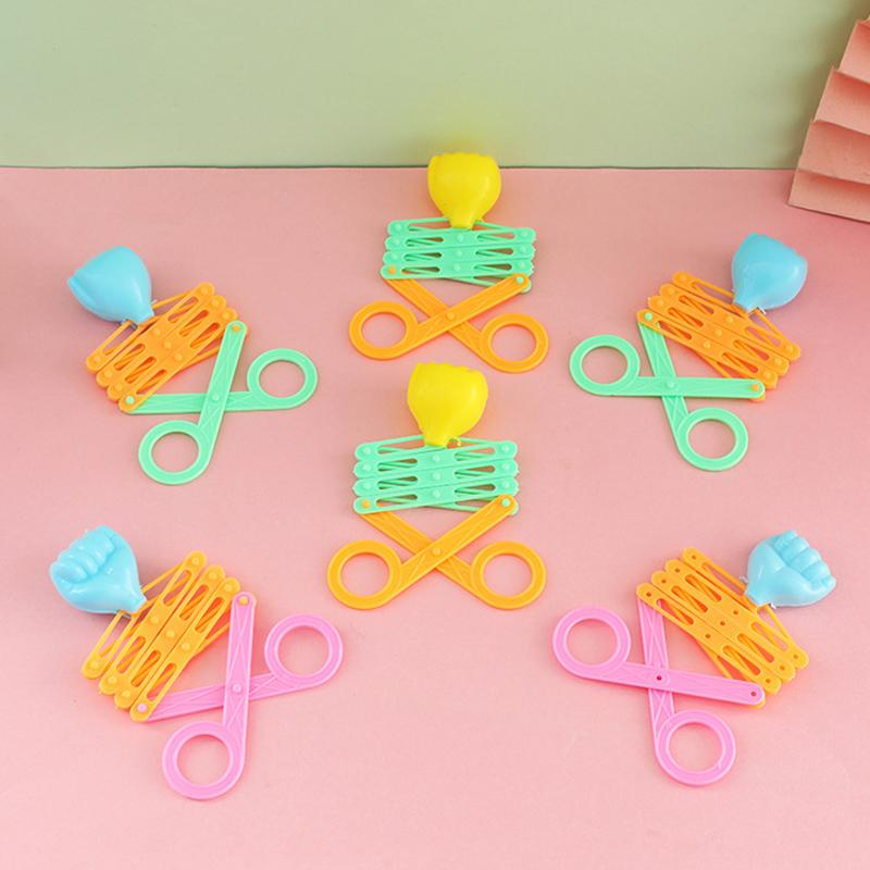 5Pcs Retractable Fist Shooter ATrick Toy Funny Creative Classic Nostalgia Magic Toys Plastic Children's Party Festival Gift