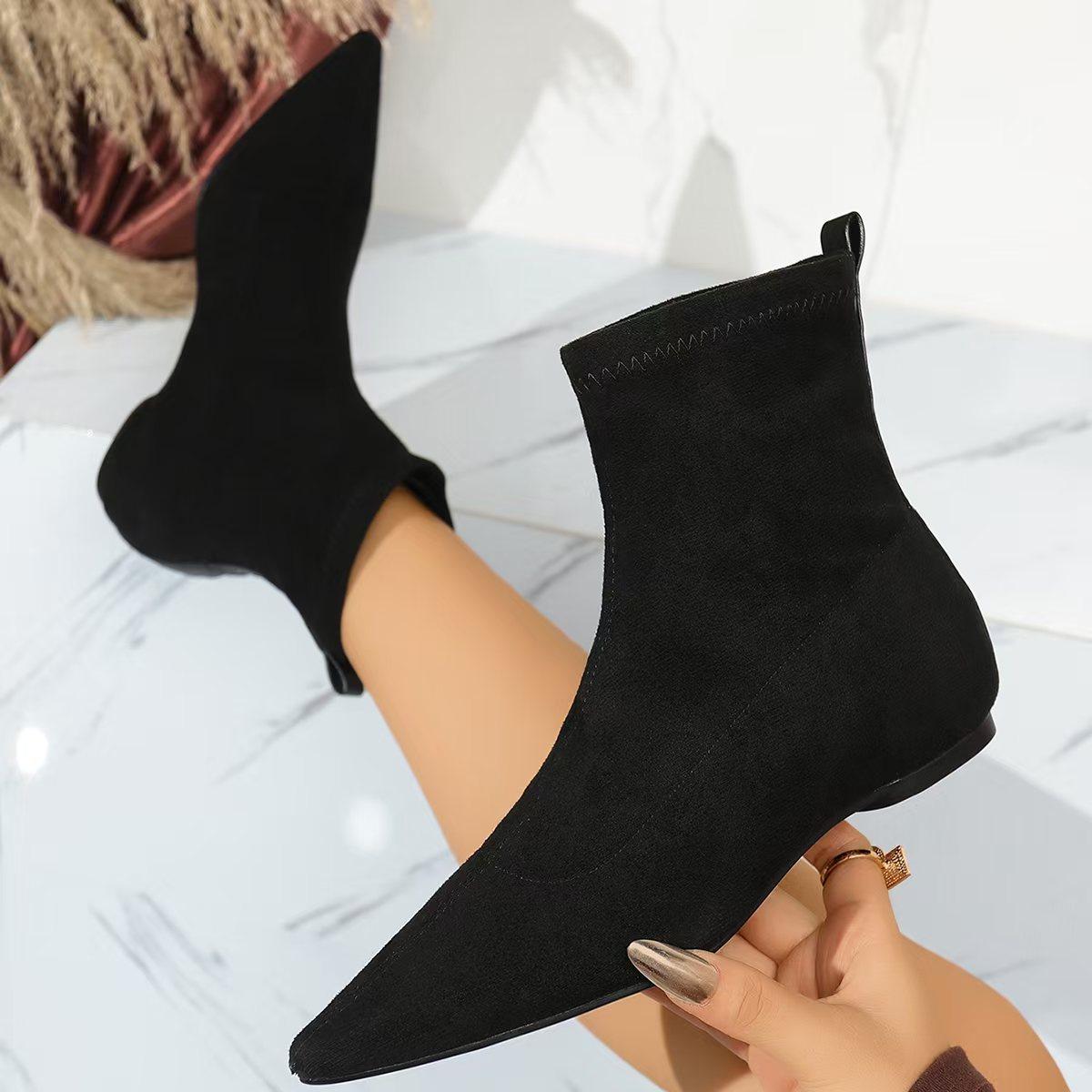 2025 Korean Style Women s Velvet Pointed Toe Low Heel Boots 38