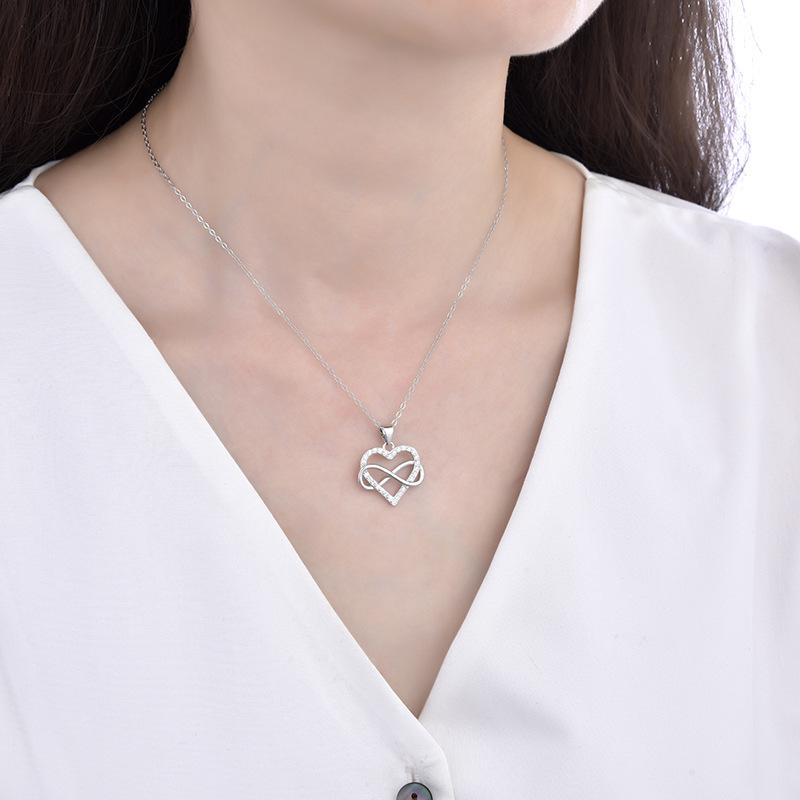 925 Sterling Silver Heart-Shaped Infinity Necklace - Women's European & American Fashion Clavicle Chain