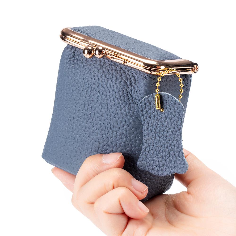 Mini Portafoglio da Donna in Vera Pelle con Chiusura a Bacio - Pochette Versatile per Monete e Rossetto
