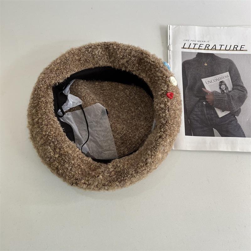 

Зимний милый берет на пуговице из овечьей шерсти, женский универсальный, для маленького лица, плюшевая шляпа художника M（56-58cm）