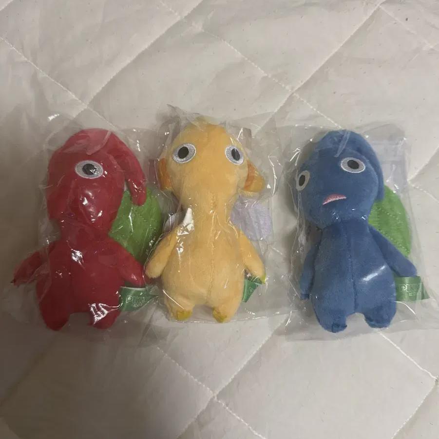 

Batch)) Nintendo Pikmin Mascot Plush Keyring Doll