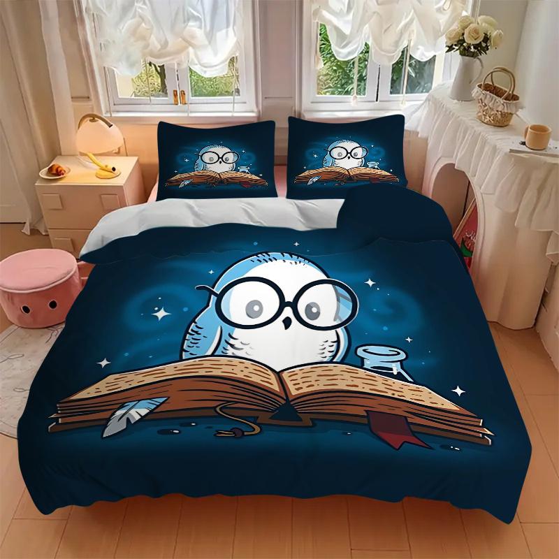 3pcs Owl Reading a Book Quilt Cover Set - Soft and Cozy Bedroom, Guest Room and Dorm Decorative Bedding 3-Piece Set 1 Quilt Cover + 2 Pillow Sham