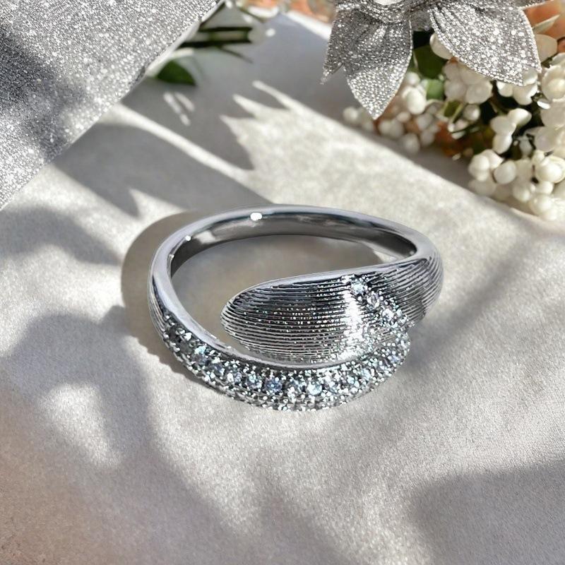 French Retro Hollow Full Diamond Zir*****Pen Ring Niche Design Fashion High Sense Light Luxury Personality Ring Women