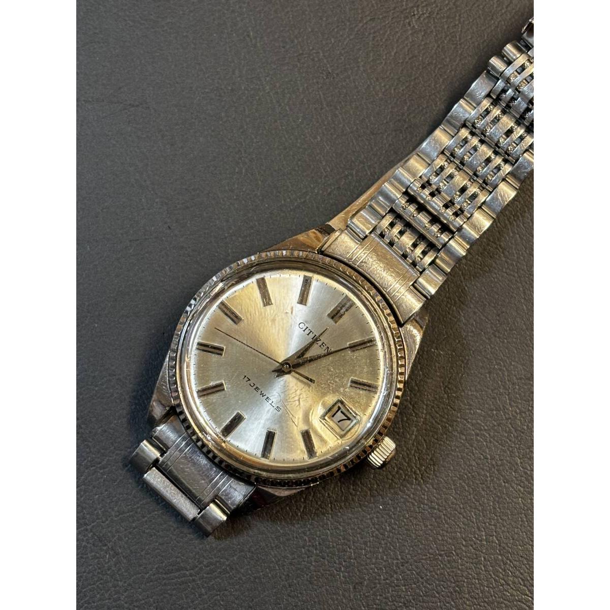 Used Citizen Homer 17 stones/fluted bezel
