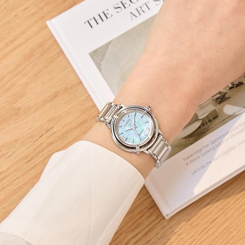 Citizen Light Powered Quartz Movement Stainless Steel Strap Watch Women's Watch EM1090-60D