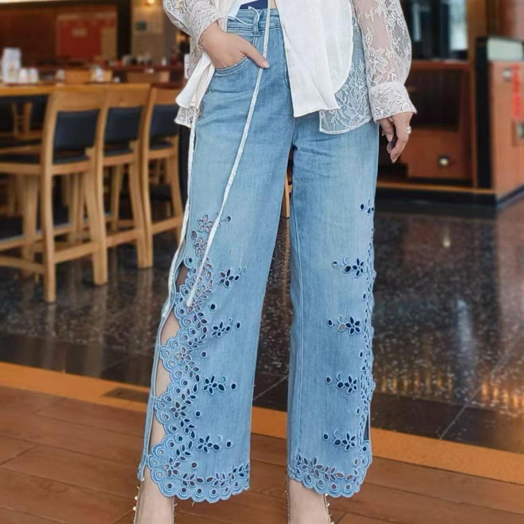 High-Waisted Embroidered Cropped Jeans - Spring 2026, Petite, Loose Straight-Leg