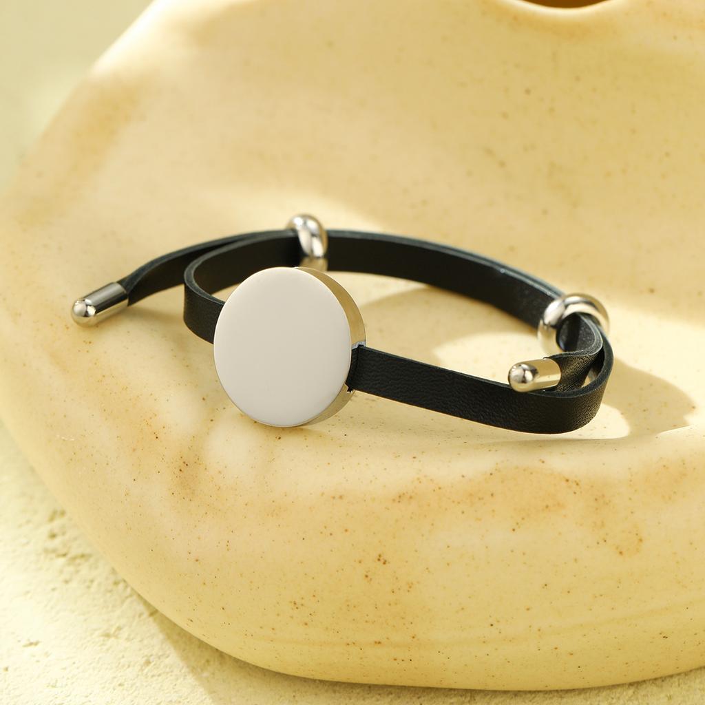 GEMCHIC Women's Round Leather Bracelet with Stainless Steel Disc, DIY Laser Engraving Custom Bangle, Fashion Geometric Wristband Gift