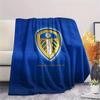 Leeds United, vzorovaná flanelová deka, vysoká kvalita, pohodlná pro všechna roční období, domácí dekorace, teplo a pohodlí, ideální jako dárek.