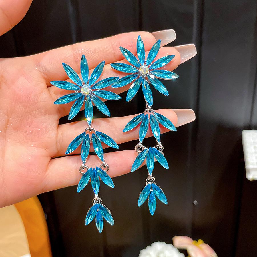 Elegant Rhinestone Flower Tassel Earrings - Light Luxury & Exquisite Design