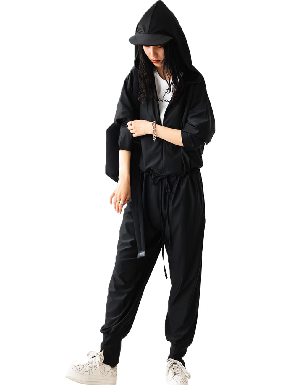 

Женский гидрокостюм с капюшоном Antiqua, цельный, PN-00391, Свободный размер 05, Черный