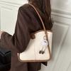 Borsa tote di grande capacità, elegante e casual, adatta sia per uscite informali che per il tragitto casa-lavoro, borsa a spalla singola