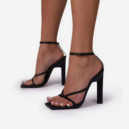 2022 Plus Size Chunky Heel Women's Square Toe One-Strap Sandals