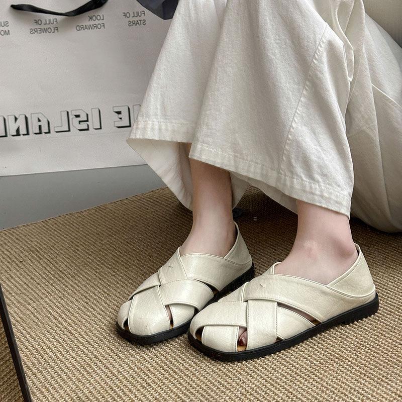 New Baotou slippers women's 2025 summer beautiful temperament beach half drag women's fashion versatile sandals outer wear single shoes