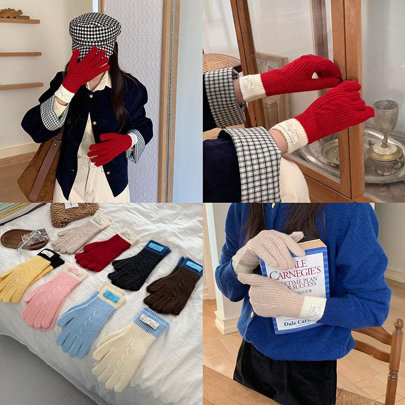 Women's Long Color Block Cable Knit Gloves for Autumn/Winter - Warm, Cold-Proof, Thickened Cycling Hand Protection