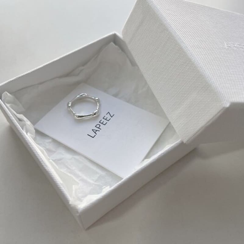 LAPEEZ Star Ring
