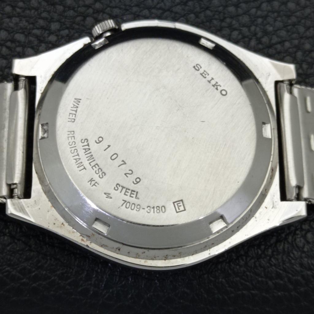 SEIKO 5 AUTOMATIC JAPAN MENS 7019A VINTAGE ARABIC BLUE DIAL WATCH a701210-5 R206a-a701210