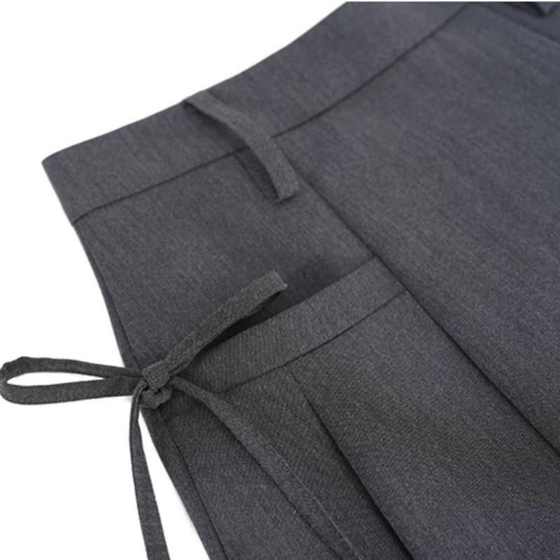 Серая плиссированная юбка на шнуровке для женщин — фото 13