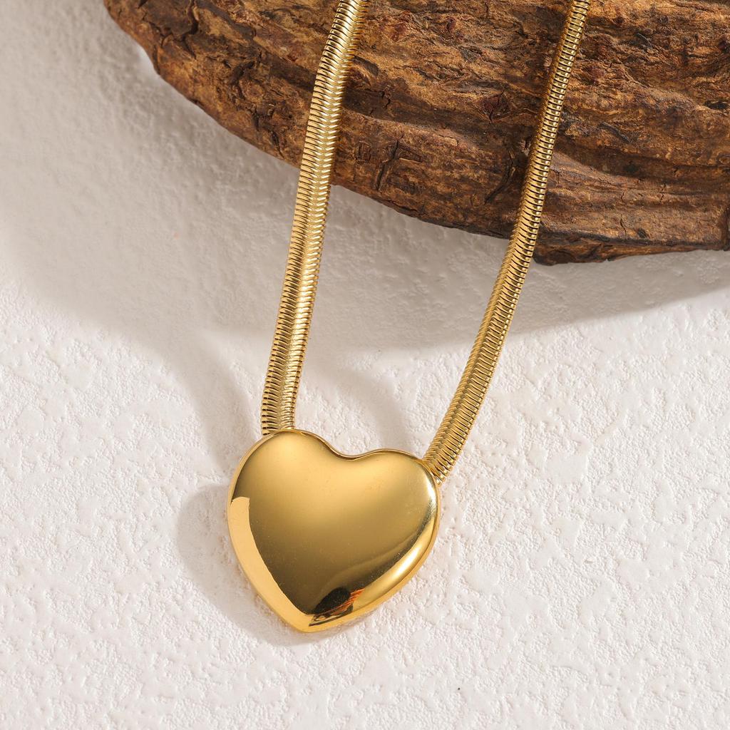 18 Karat Gold Herz Anhänger Pullover Kette Halskette - Edelstahl, Einfaches Design, Leichter Luxus.