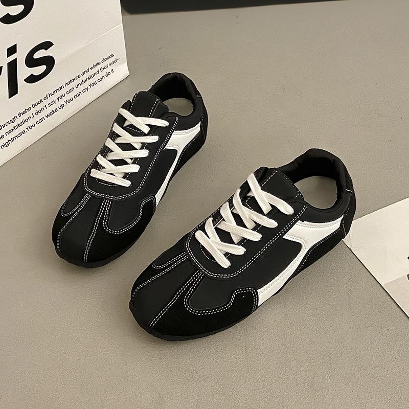Popular retro contrasting color round square head inner height-increasing German training shoes women's autumn 2025 casual Forrest Gump board shoes